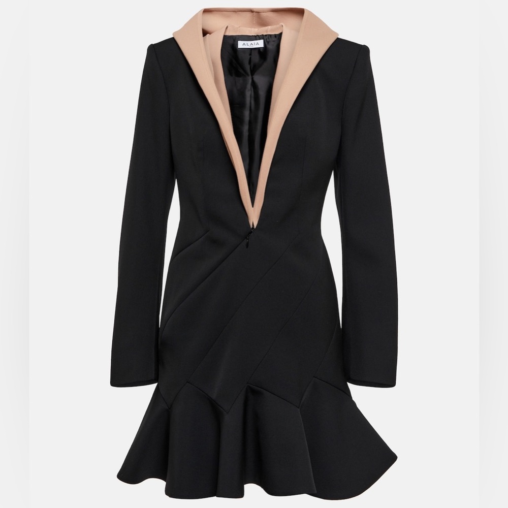 ALAIA
Front-Zip Hooded Mini Dress FR 44